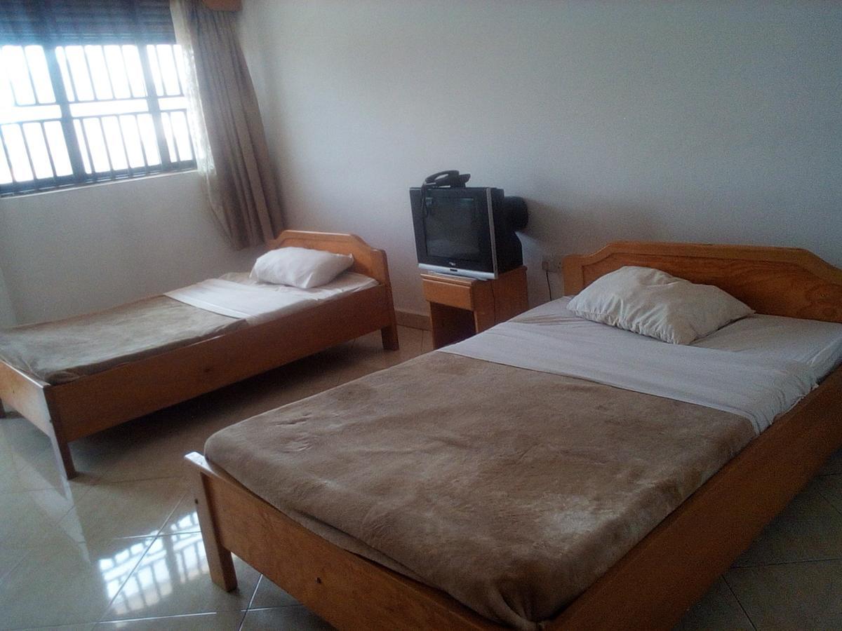 Mamba Hotel 坎帕拉 外观 照片